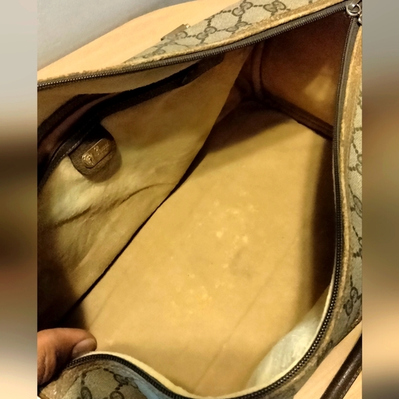 GucciVintage LEATHER HANDBAG - Picture 12 of 16